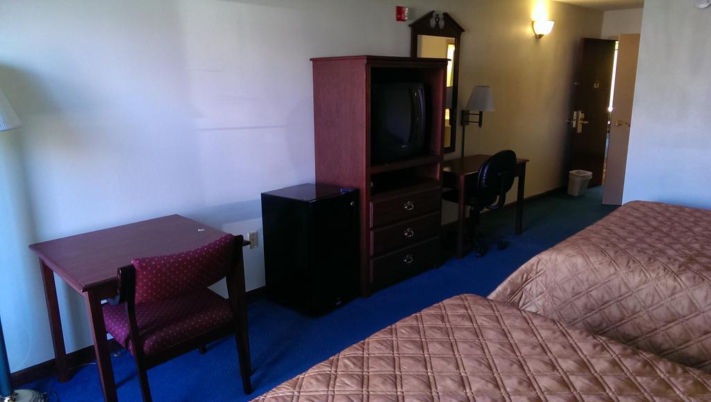 Magnuson Hotel Lawrenceville Extérieur photo